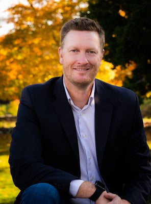 Portrait of Brian Hastings, Licensed Real Estate Advisor